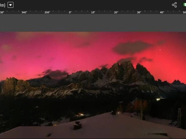 L'aurora Boreale catturata a Cortina D'Ampezzo da Giorgia Hofer Photography e postata dal governatore veneto Luca Zaia
