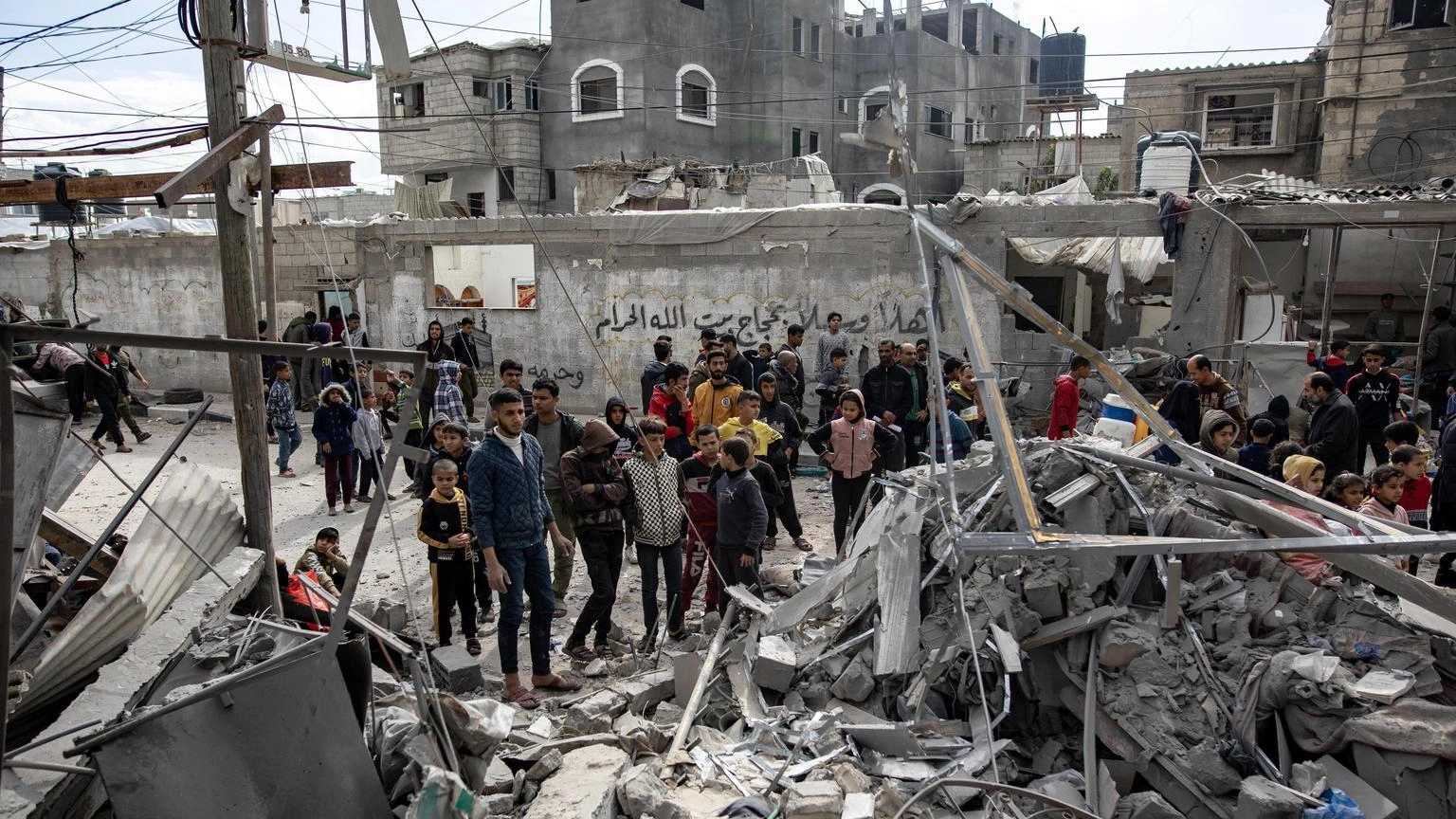 Wafa, '20 morti in raid Israele a Daraj a Gaza City'