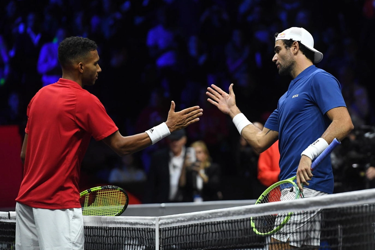 Felix Auger-Aliassime e Matteo Berrettini (Epa)