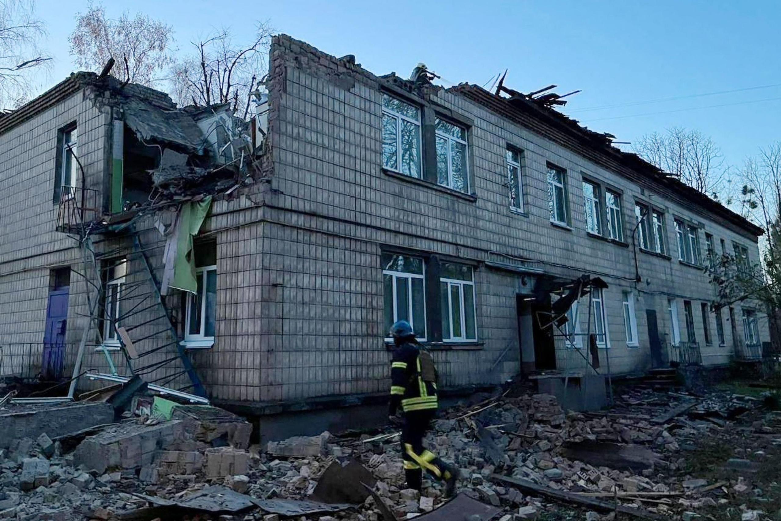 Russia, “Attacco Massiccio Con Droni Su Mosca, Abbattuti 20 Velivoli ...