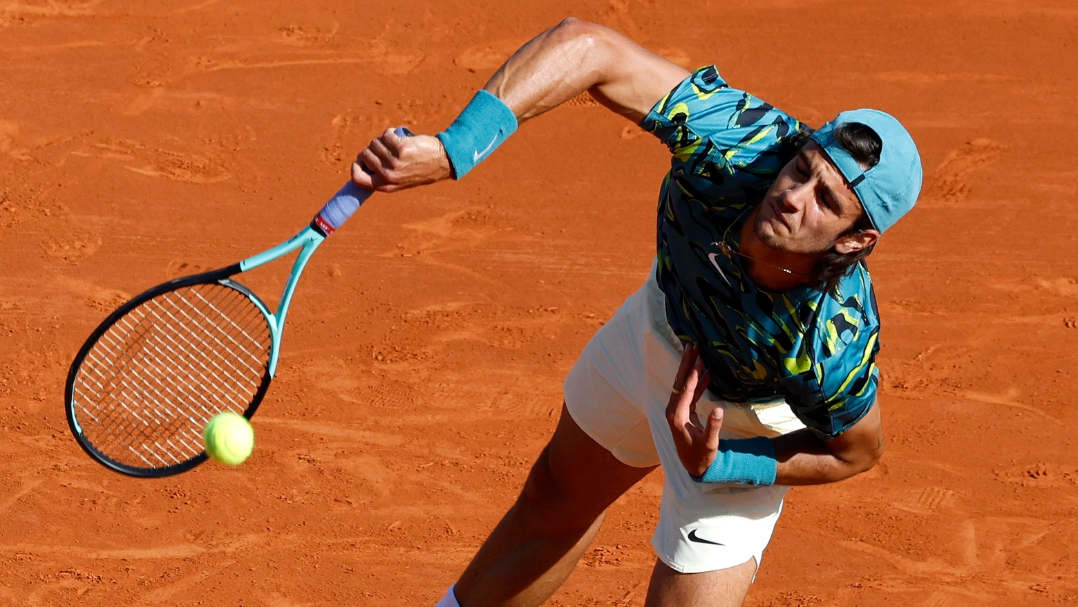 Una settimana dopo Monte-Carlo, i due azzurri si affrontano nuovamente venerdì 21 aprile: in palio c'è un posto in semifinale contro il vincente tra De Minaur e Tsitsipas