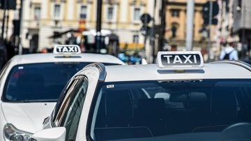 Taxi, quanto guadagna un tassista e costo della licenza