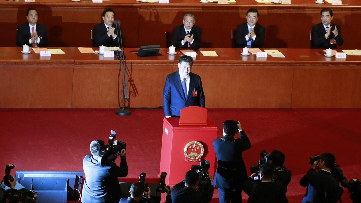 Xi Jinping presidente a vita (Ansa)