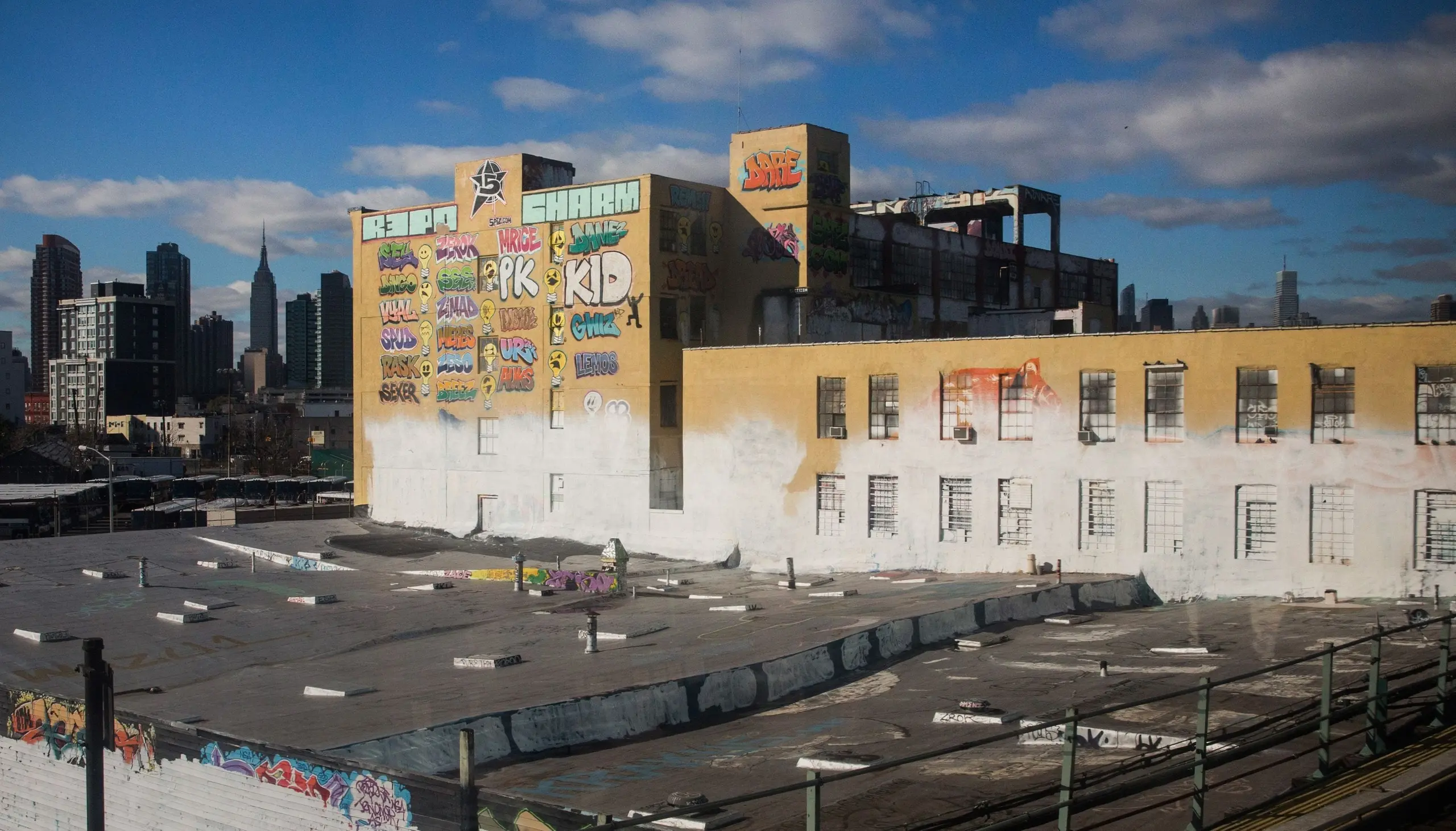 New York, cancellò i graffiti del 5Pointz. Proprietario deve risarcire i writer