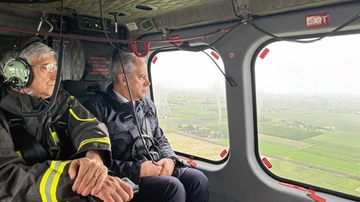 Alluvione Emilia-Romagna, il Cdm martedì. Leo: “Stop ad adempimenti tributari”. Meloni: “Il governo c’è”