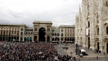 Cosa vuol dire funerali di Stato: per chi sono previsti, come funzionano e chi paga