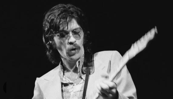 L’ultimo Valzer Di Robbie Robertson: Addio Al Leader Di The Band