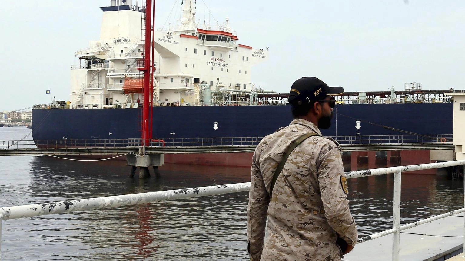 Mosca, 'export petrolio quasi del tutto deviato in Asia'