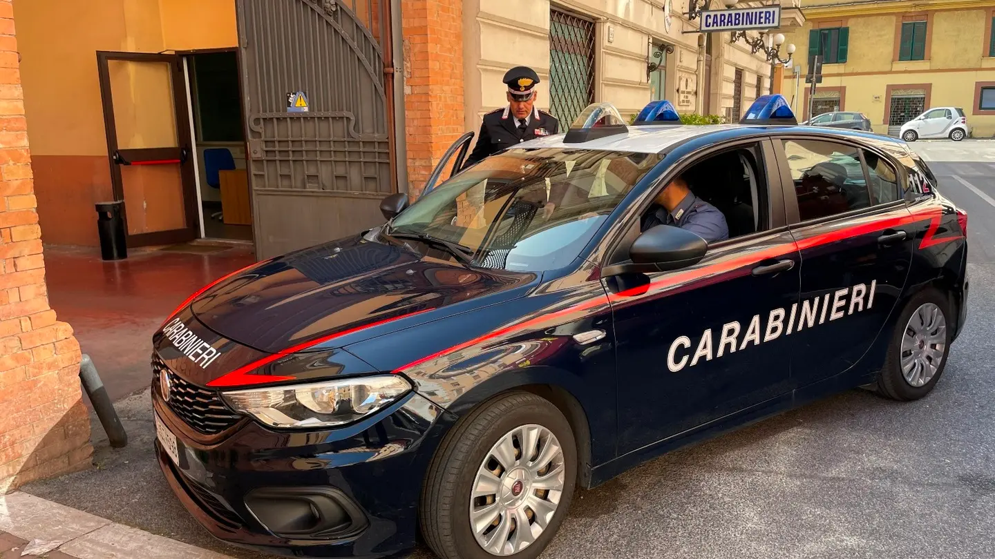 Roma, due scippi in meno di mezz'ora in zona Marconi: arrestato il ladro in scooter