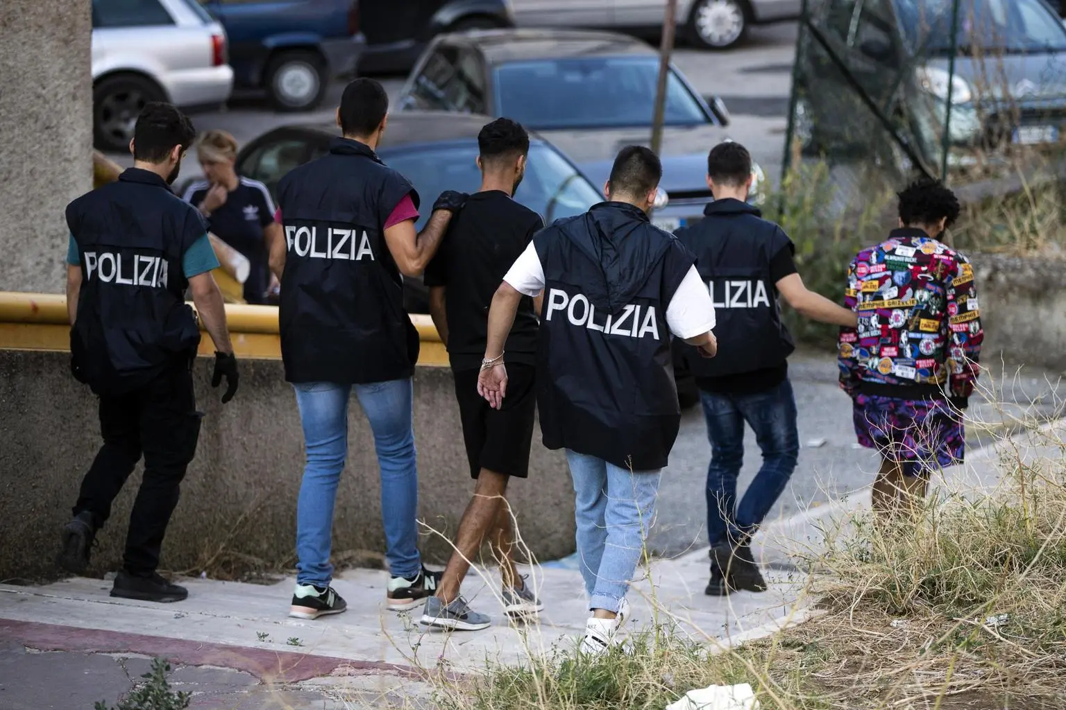 Napoli, Blitz Nei Quartieri Di San Lorenzo E Vicaria Con 300 Agenti ...