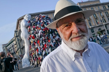 Venere degli stracci bruciata, Pistoletto: “Non sono stupito ma spaventato. Segno della situazione drammatica del nostro tempo”