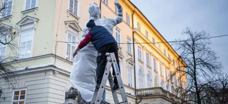 Statue e musei Patrimoni devastati