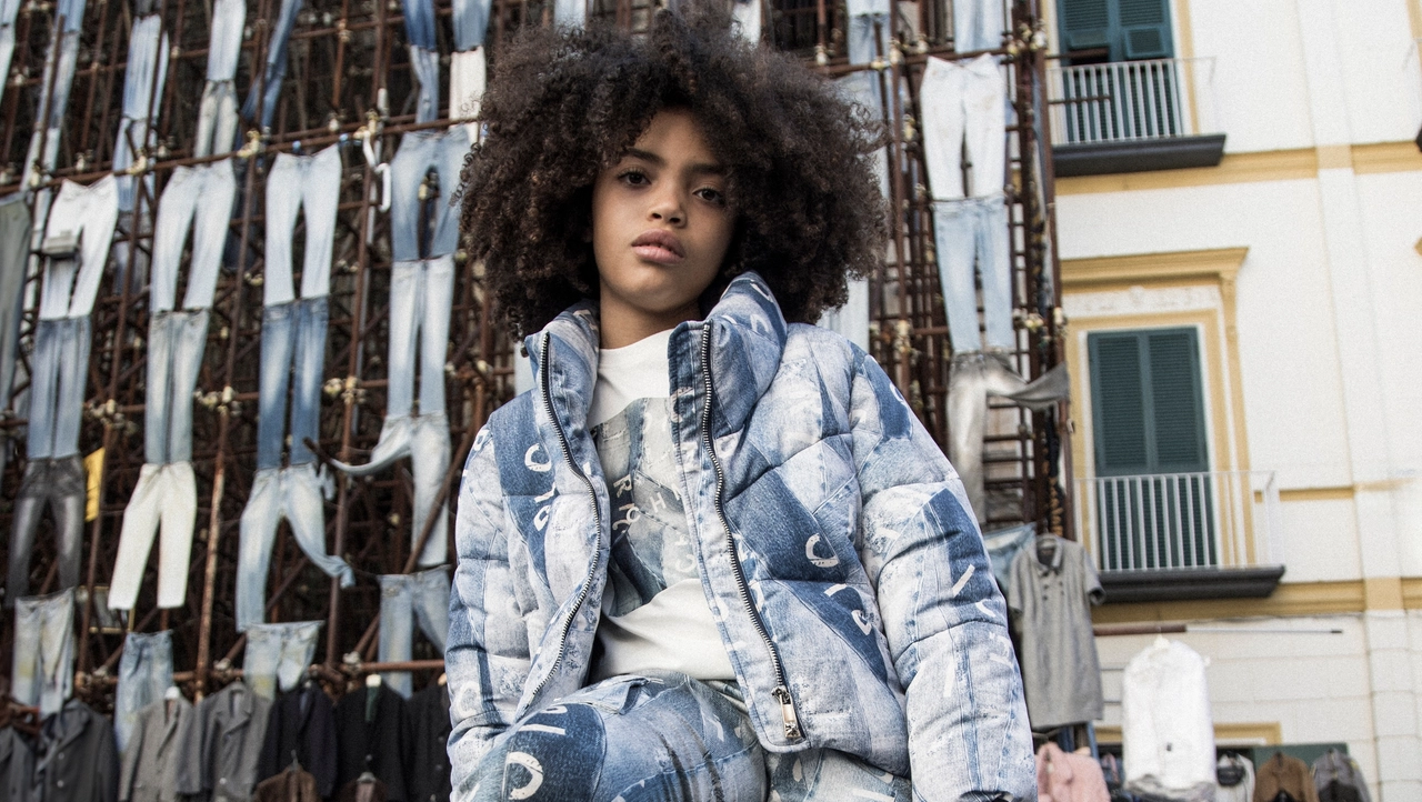 Un modello della collezione Richmond Kids