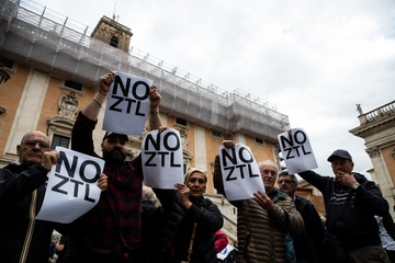 Nuova Ztl a Roma, verso le deroghe per Gpl e Diesel Euro 4. Chi potrà circolare