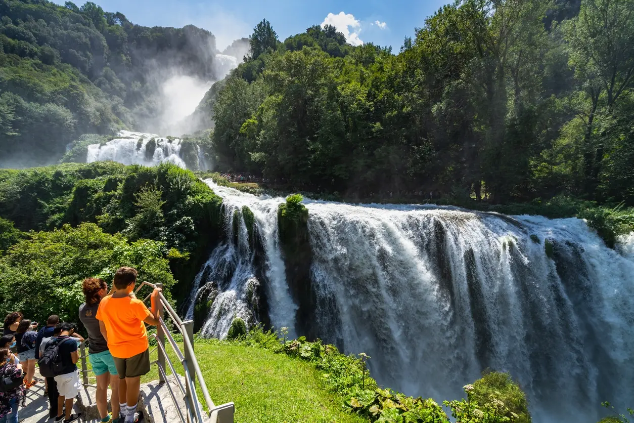 Le cascate più suggestive da vedere in Italia