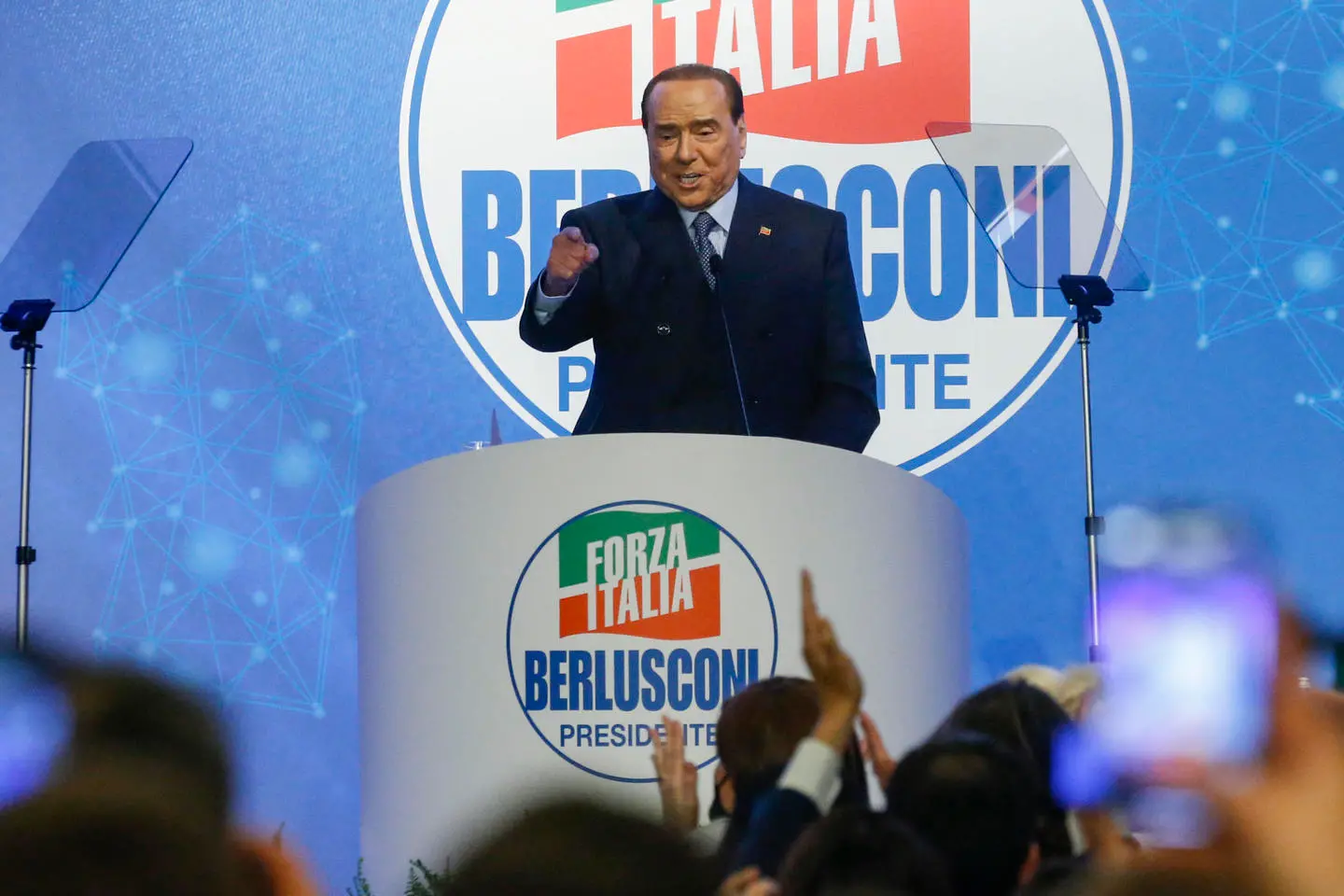 Forza Italia, Berlusconi: "Deluso da Putin. Dopo 28 anni nuova discesa in campo"