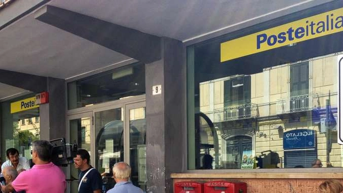 Poste: telefono diventa ufficio postale