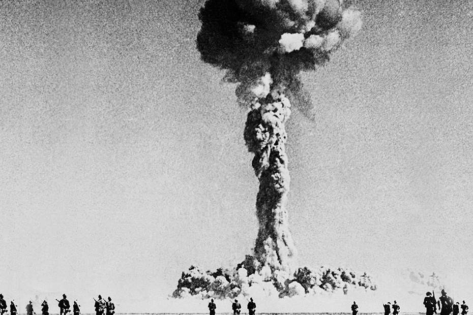 Simulazione di un'esplosione, il 25 aprile 1952, di un modello di bomba H, termonucleare o bomba all'idrogeno