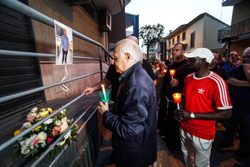 Pomigliano, clochard picchiato a morte dai 16enni. Comune paga i funerali