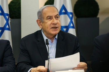 Macron chiama Netanyahu: “Bilancio morti a Gaza intollerabile, fermati”. Tensione fra Santa Sede e ambasciata israeliana in Vaticano