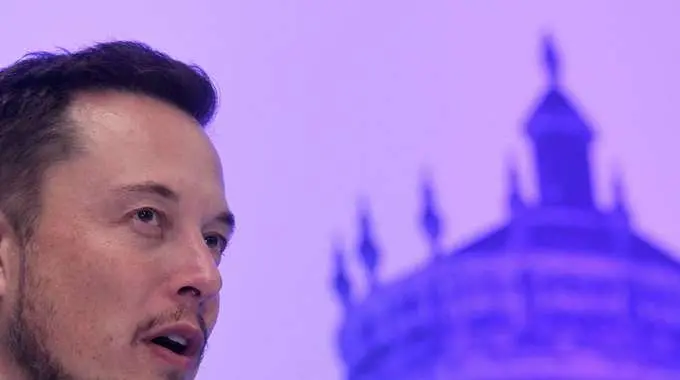 Elon Musk, su Marte in 80 giorni