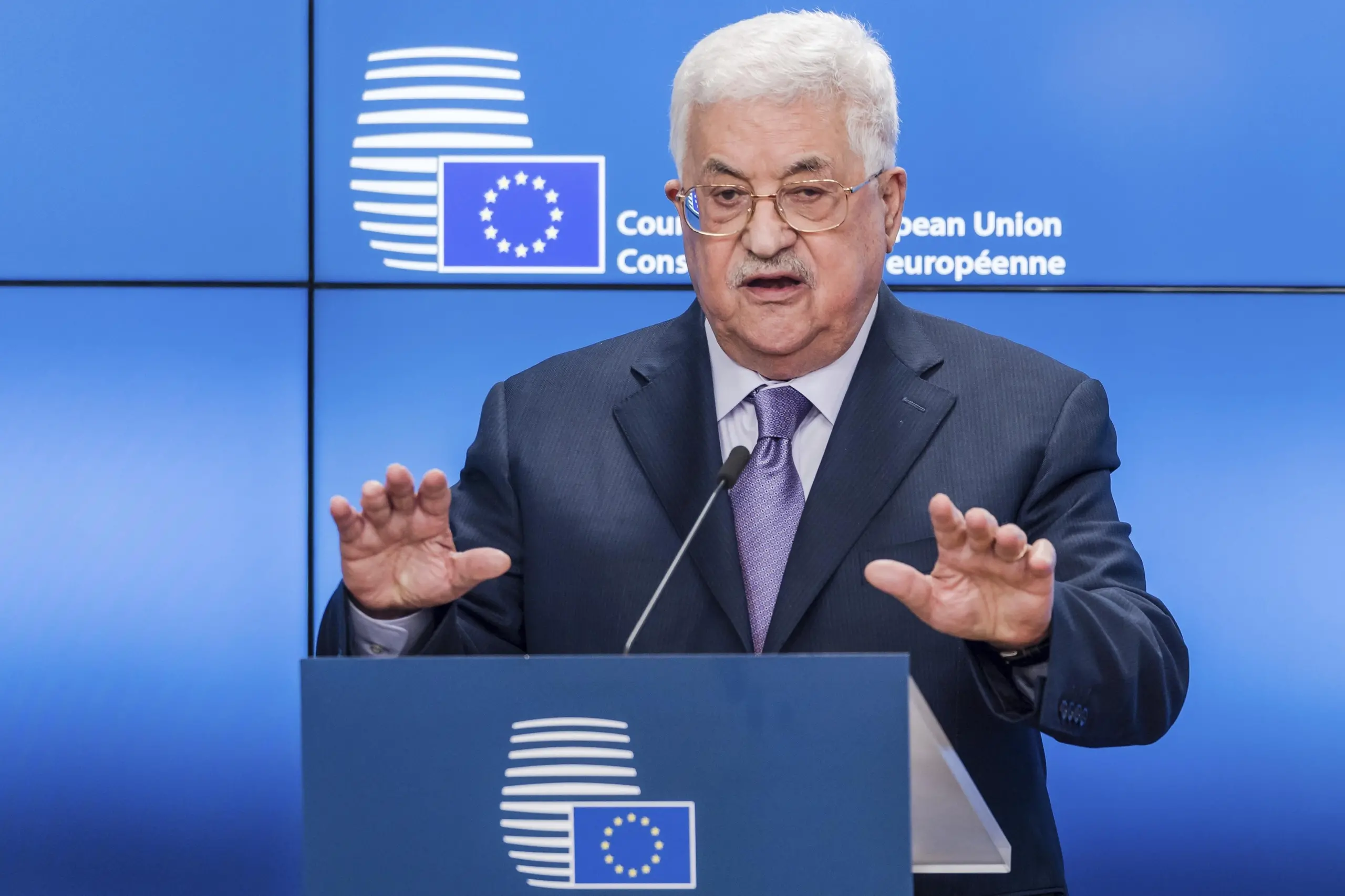 Abu Mazen: "La Shoah fu causata dal comportamento degli ebrei". E' bufera