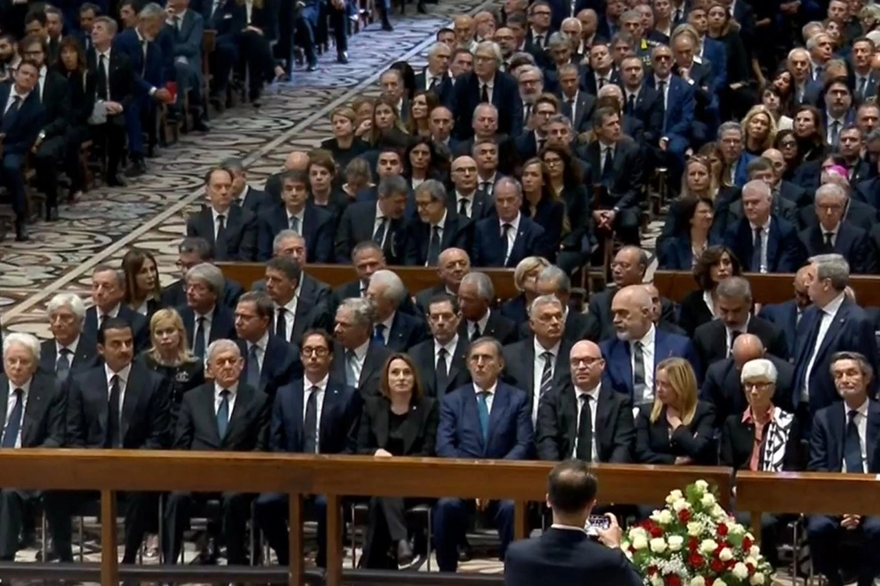 Le personalità politiche ai funerali di Berlusconi