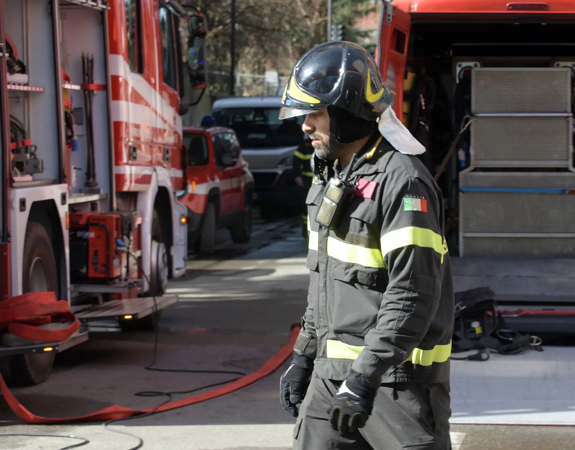 Napoli incendio: fiamme nei vicoli a ridosso di San Gregorio Armeno