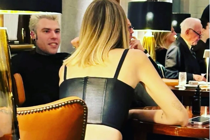 Fedez e Chiara Ferragni nello scatto di Alberto Dandolo