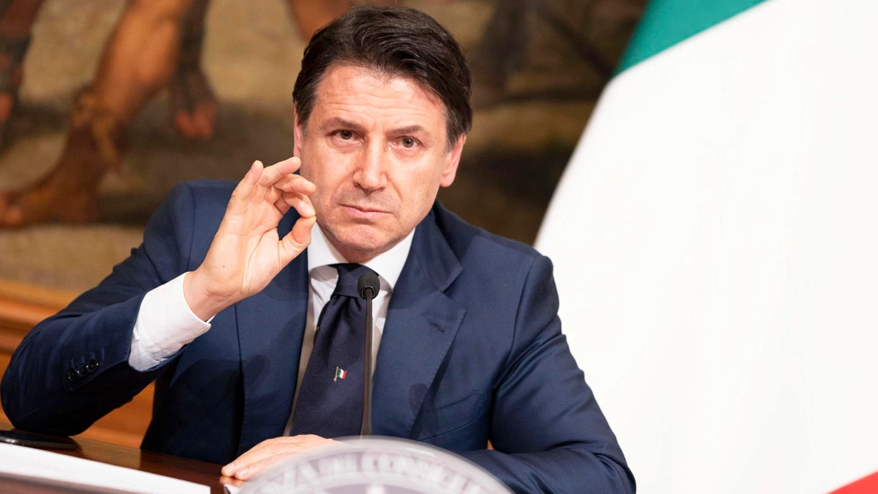 Il premier Giuseppe Conte (Ansa)