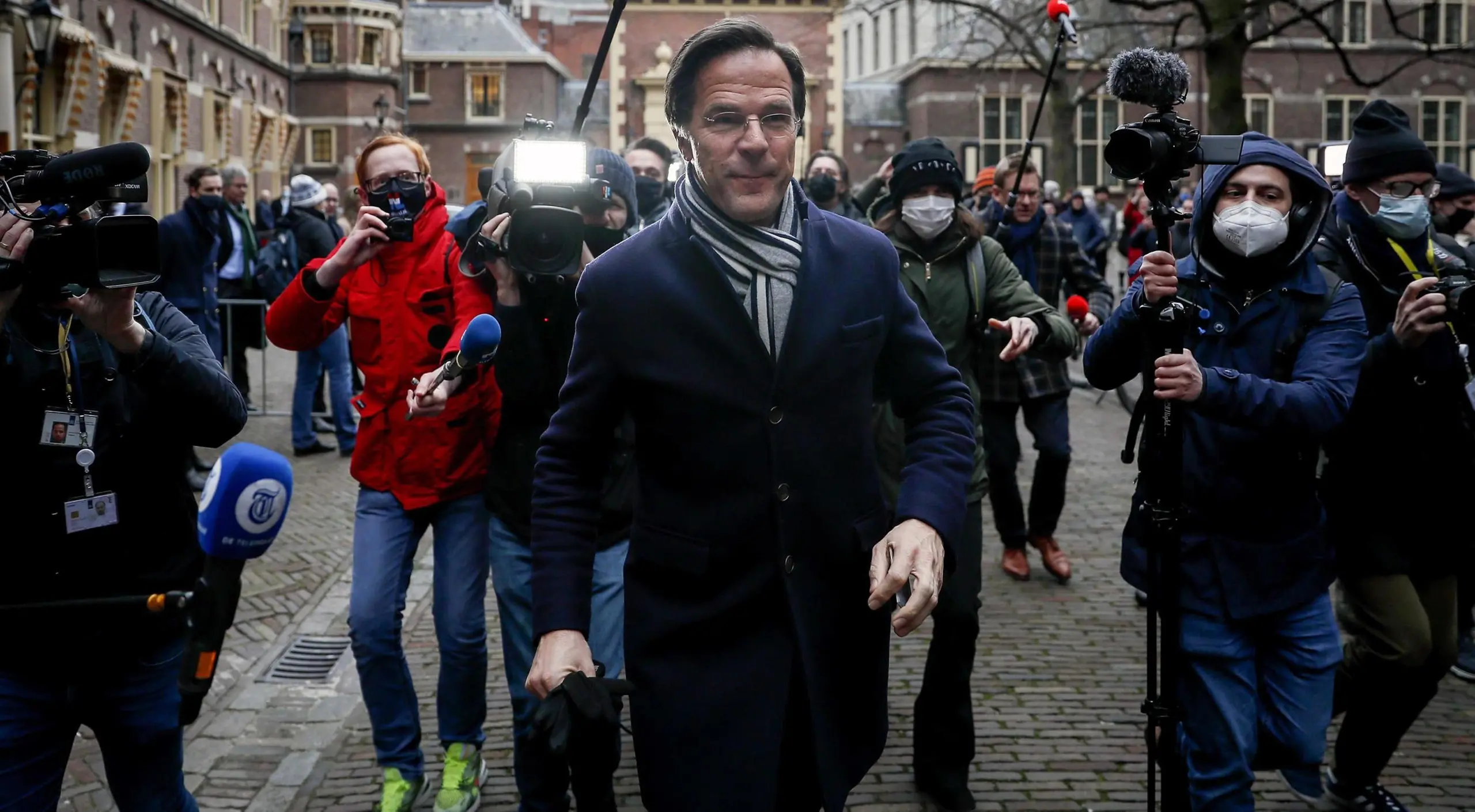 Rutte, il falco che dava lezioni all’Italia. Ora si dimette per lo scandalo welfare