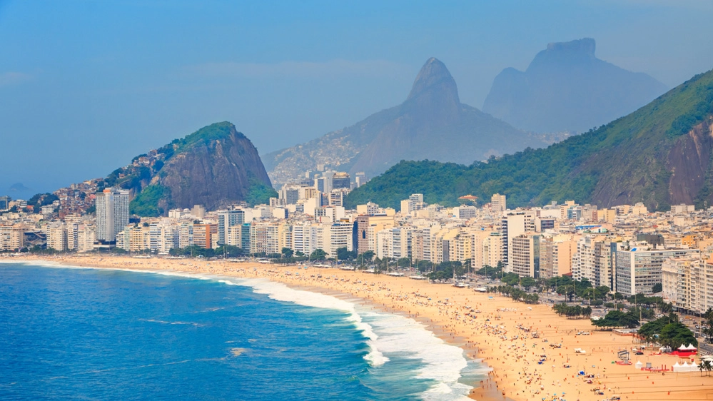 La spiaggia di Copacabana vale 897 milioni di euro - Foto: benedek/iStock