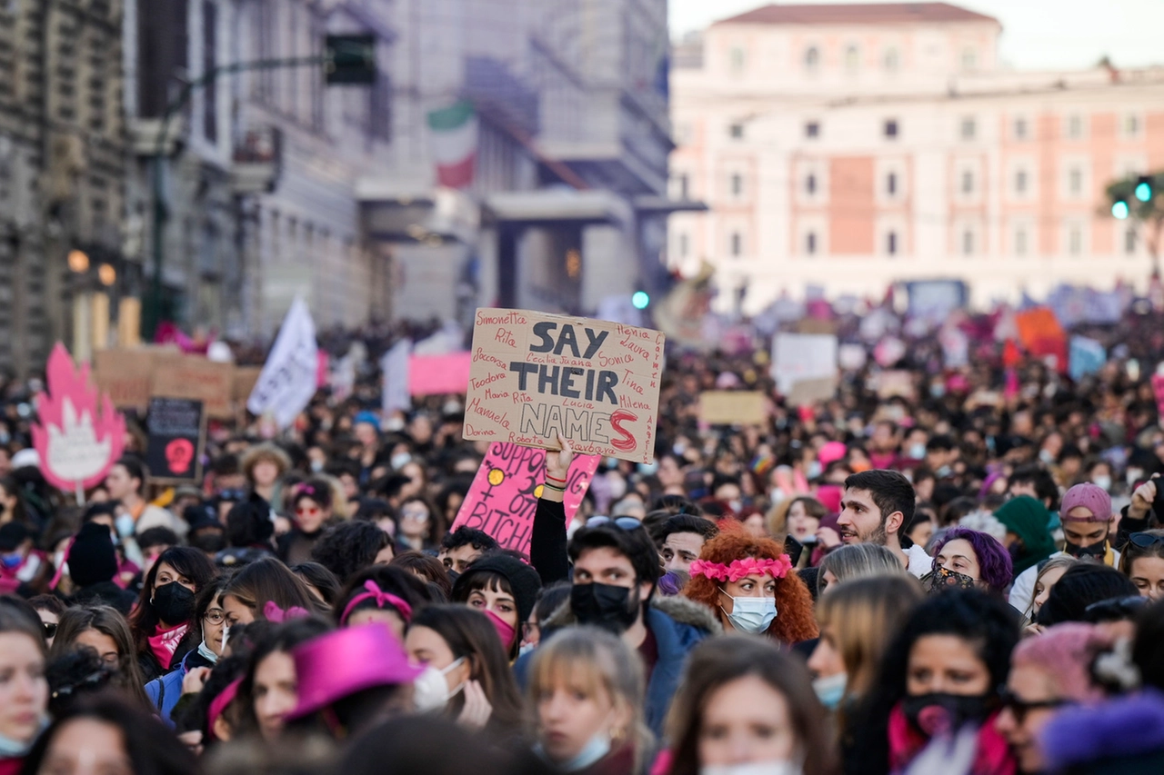 Manifestazione "Non una di meno" contro la violenza sulle donne