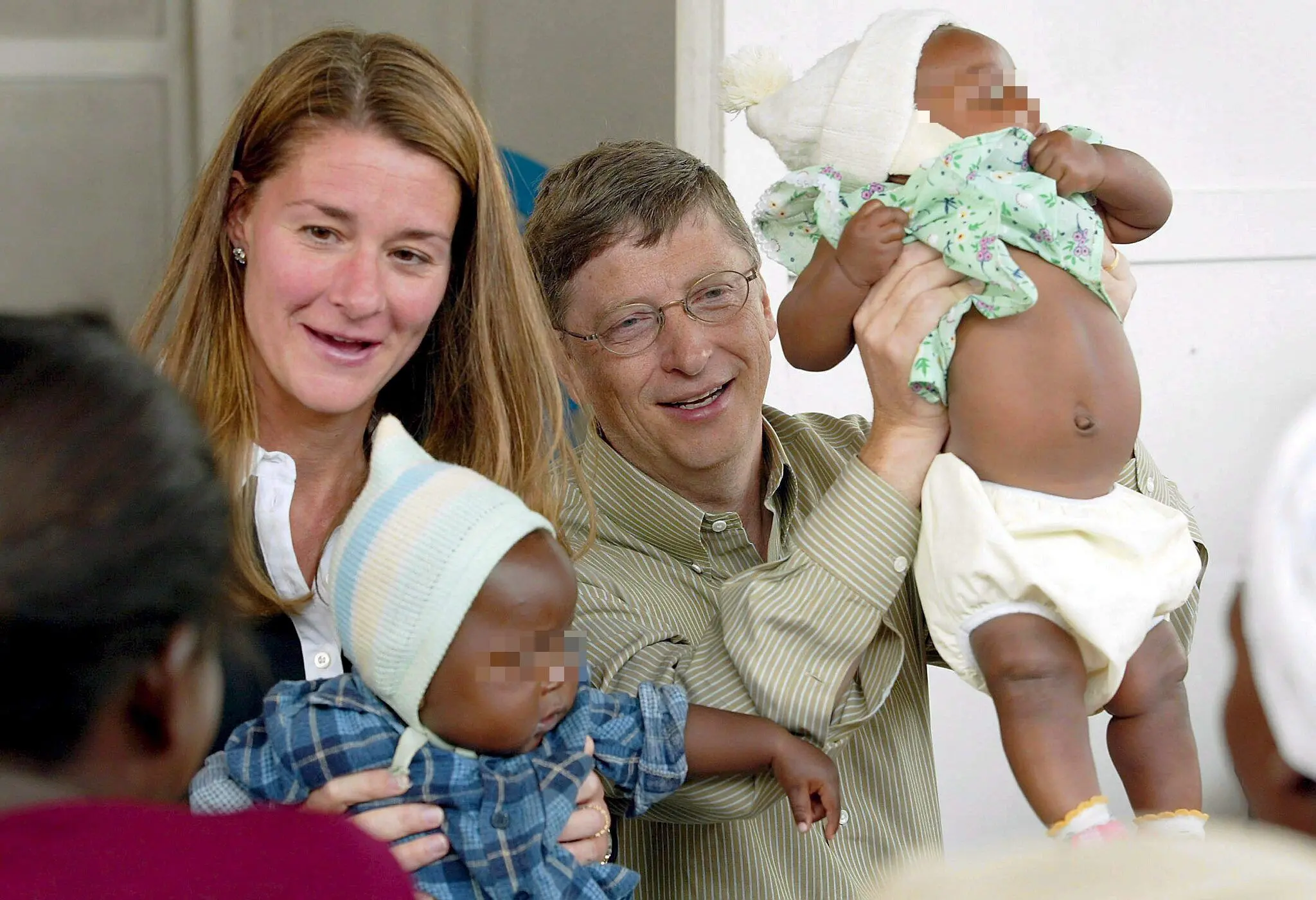 Bill Gates sui migranti: "Ue renda più difficili gli ingressi"