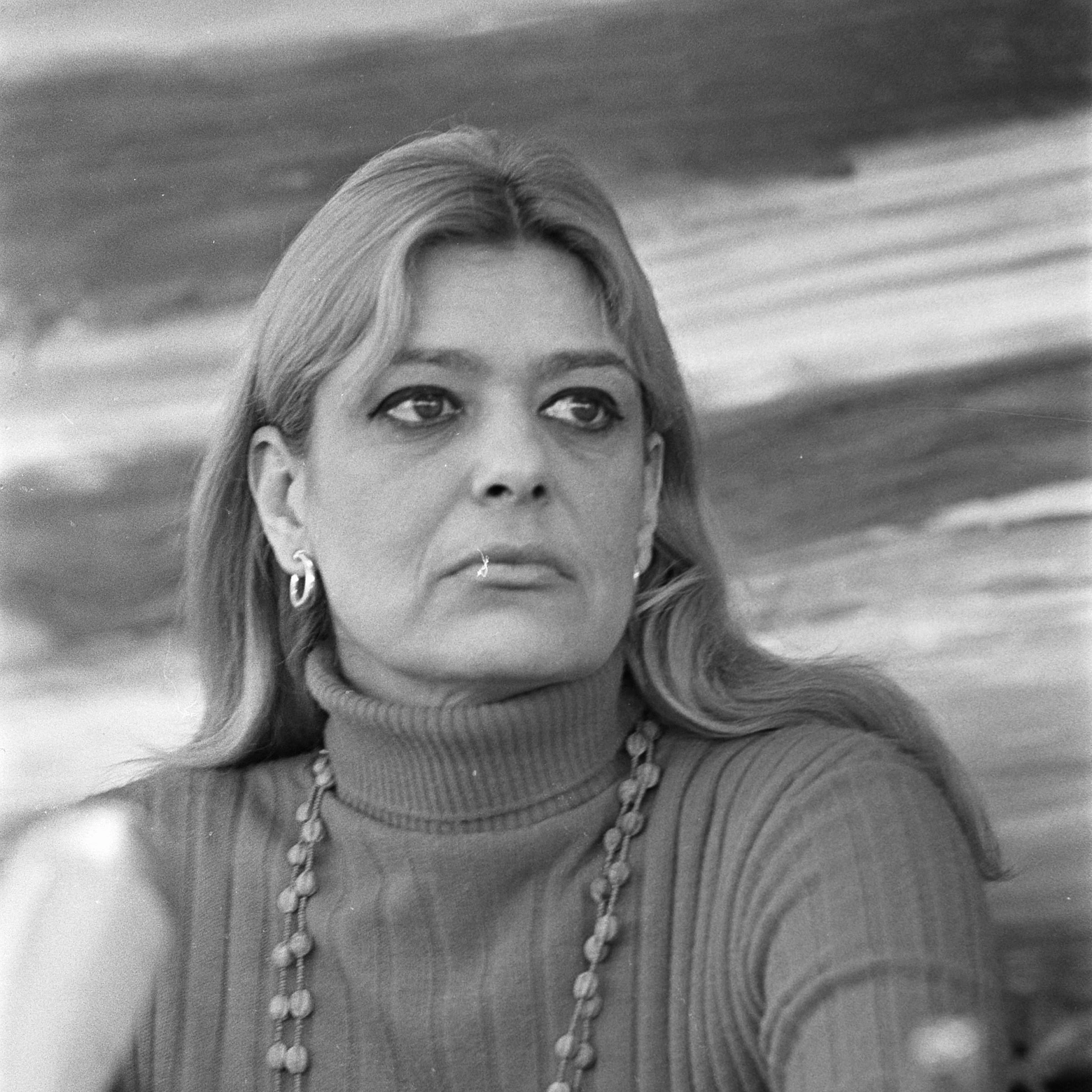 Melina Merkouri nel 1968 (foto di  Jack de Nijs for Anefo, da Wikimedia commons)