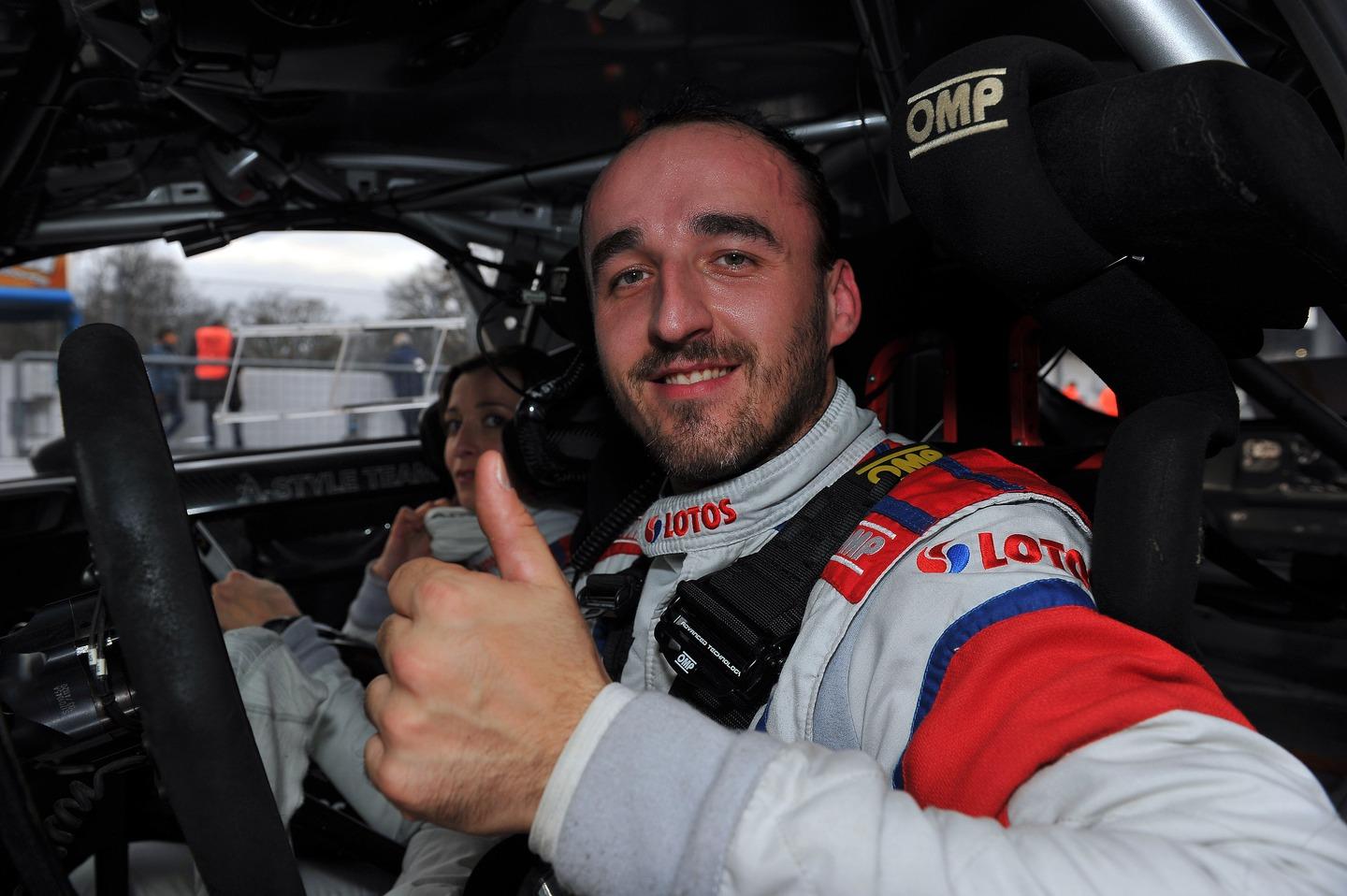 Rally, che show a Monza. Kubica vince davanti a Rossi