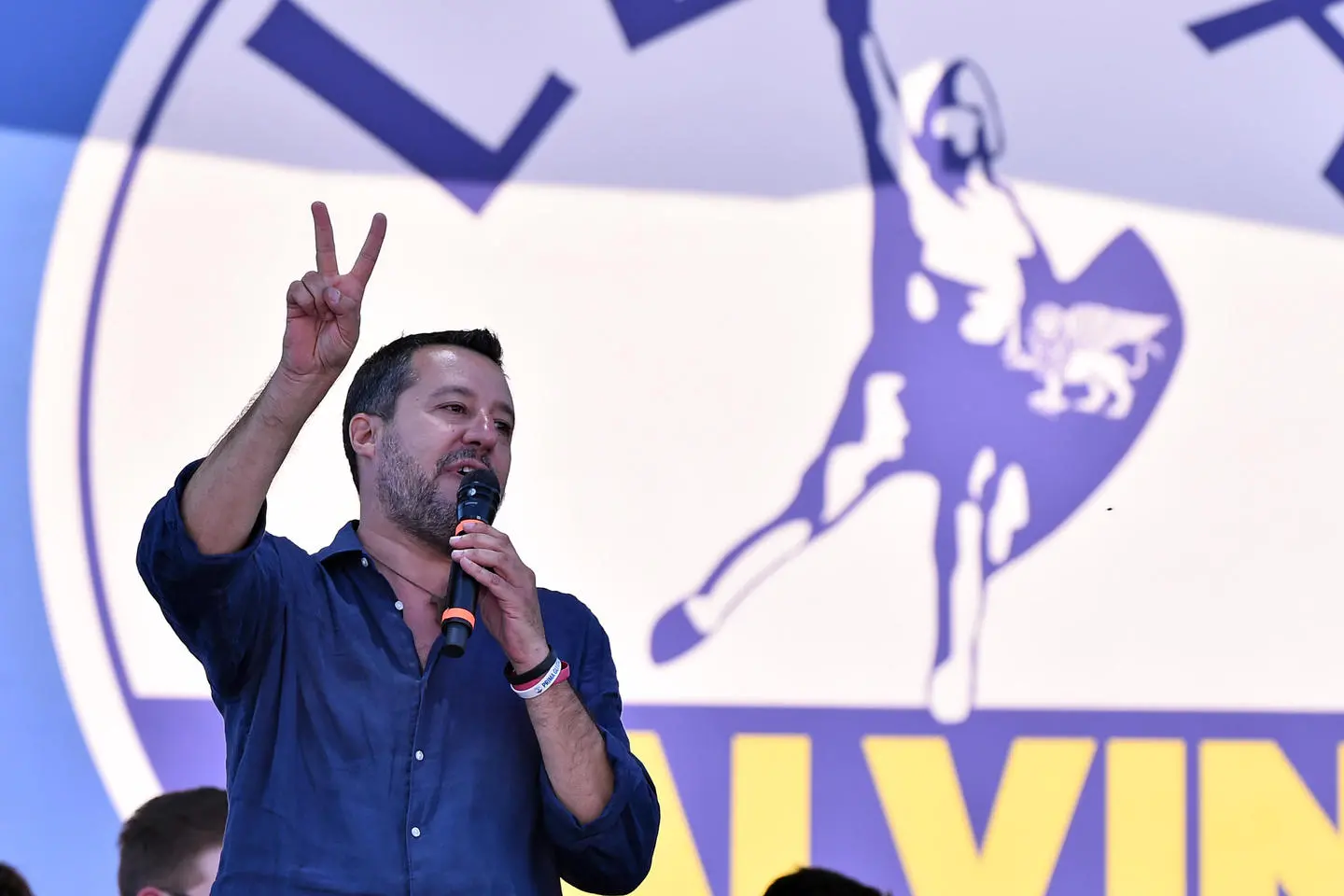 Salvini, sfida a Pontida: "Un onore essere scelto come presidente del Consiglio"