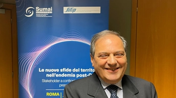 Influenza e Covid, come distinguerli. Anelli (Fnomceo): “Mal di stomaco, la dieta ideale”