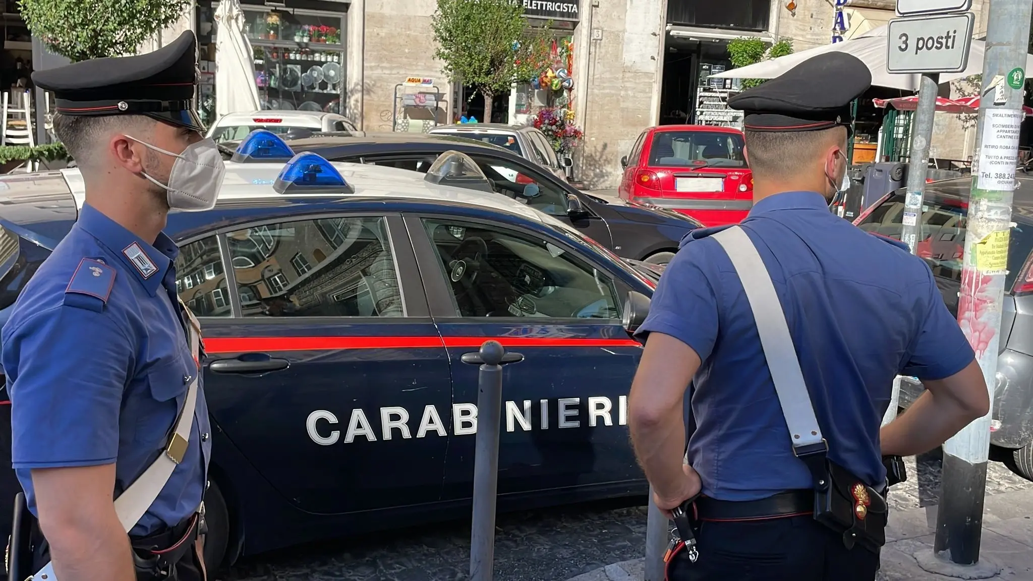 Napoli, minacce di botte ai genitori che gli rifiutano i soldi per il gioco