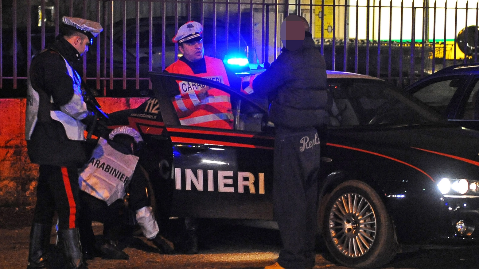 Indagini affidate ai carabinieri (foto d'archivio)