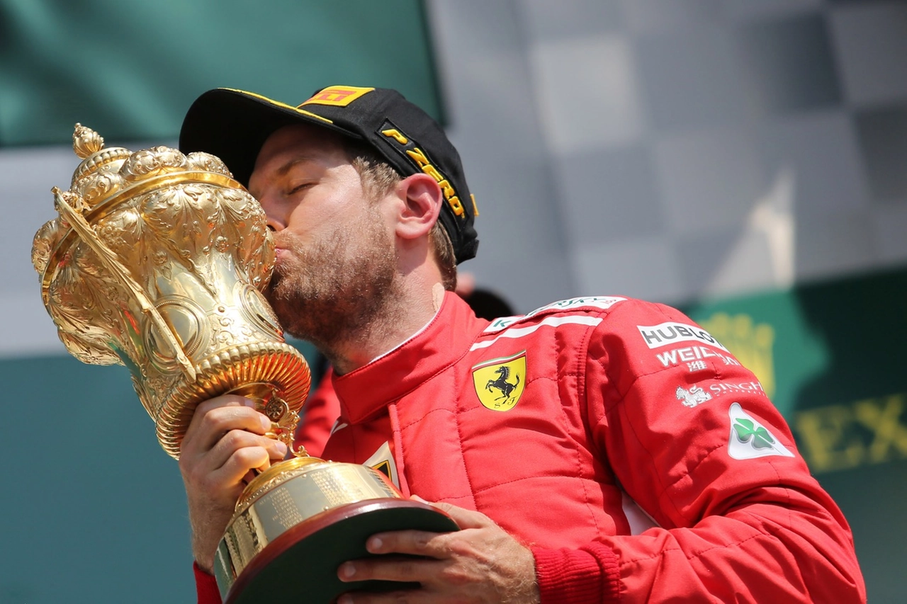 Sebastian Vettel: 10