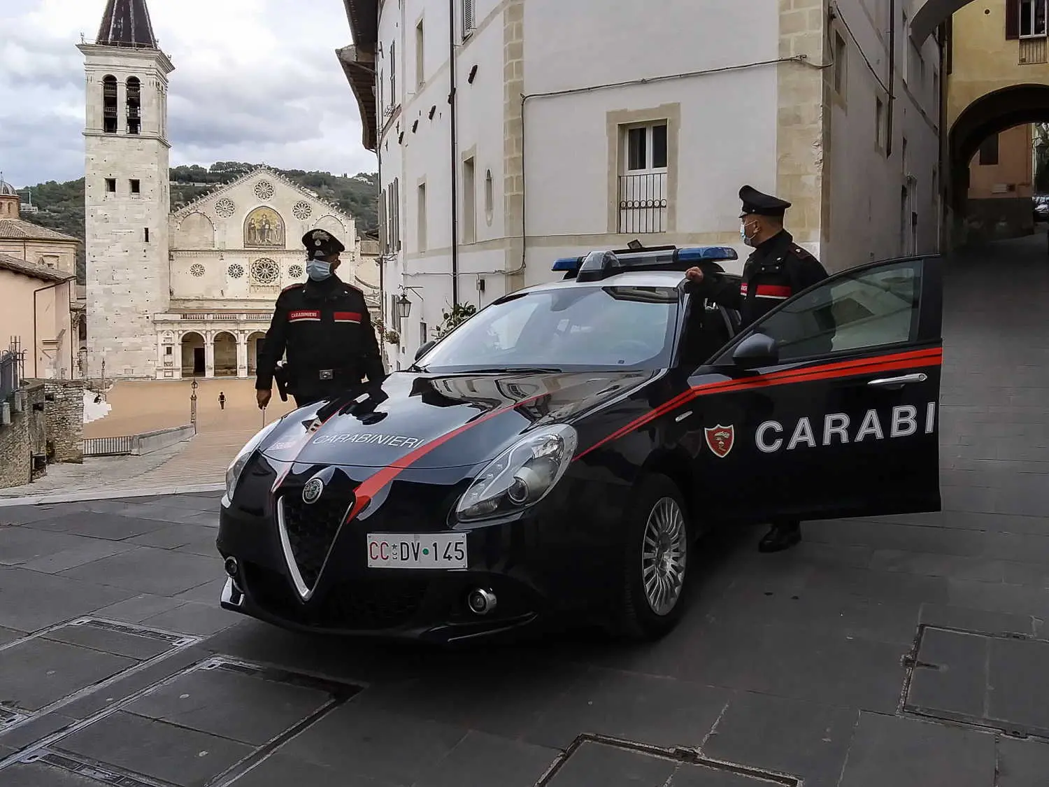 Roma, insegue il ladro che lo voleva derubare: muore edicolante di via Portuense