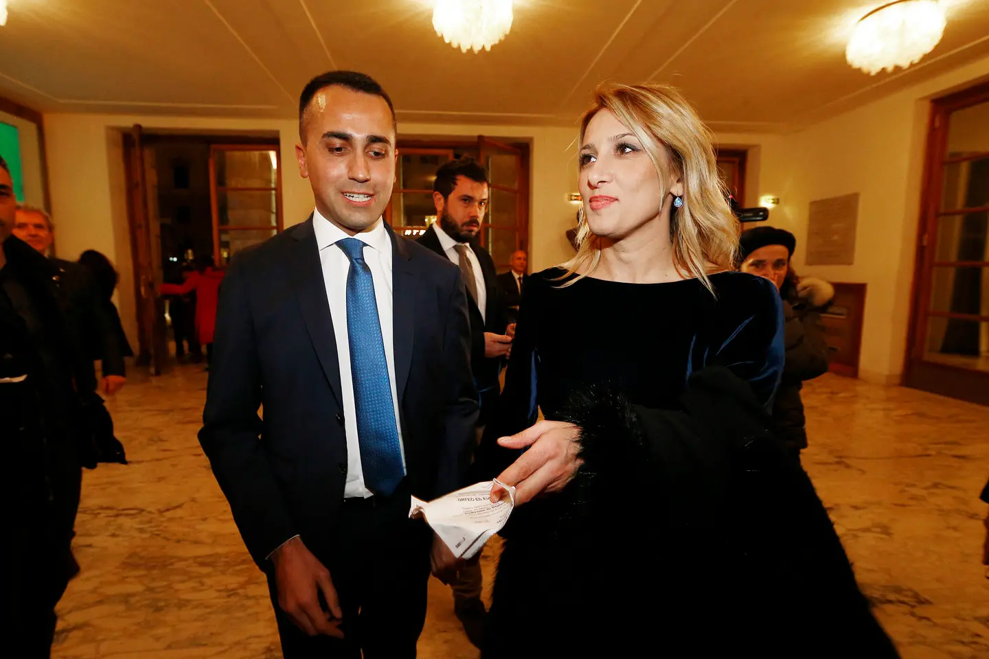 Luigi Di Maio e la fidanzata Virginia Saba, prima uscita pubblica