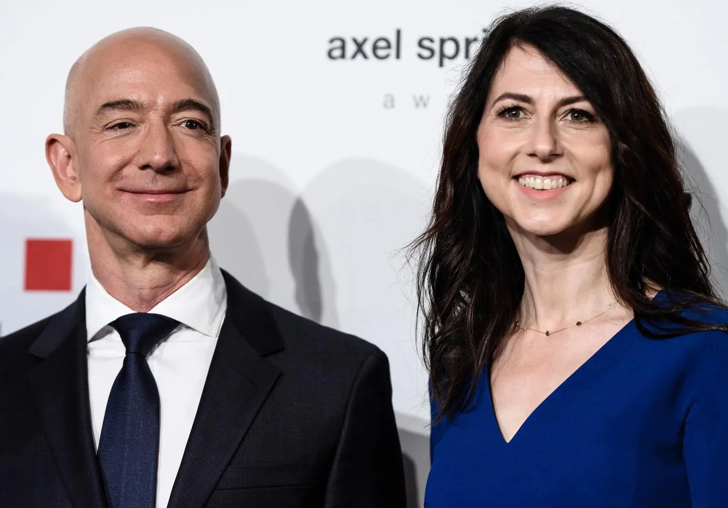 Divorzio Bezos, MacKenzie diventa la quarta più ricca al mondo