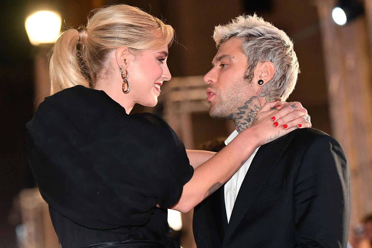 Ferragni e Fedez in una foto del 2019 (Ansa)