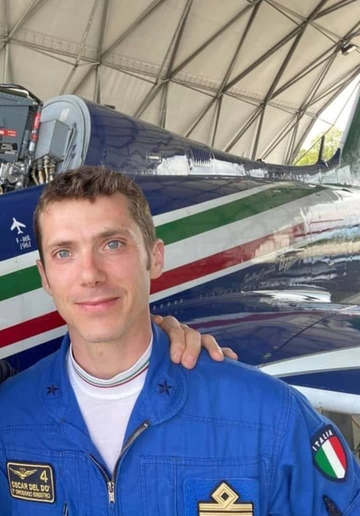 Frecce tricolori, avviso di garanzia al pilota dell’aereo precipitato