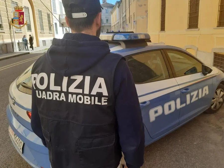 Roma, rapina all'ufficio postale sull'Appia: 41enne arrestato in 15 minuti