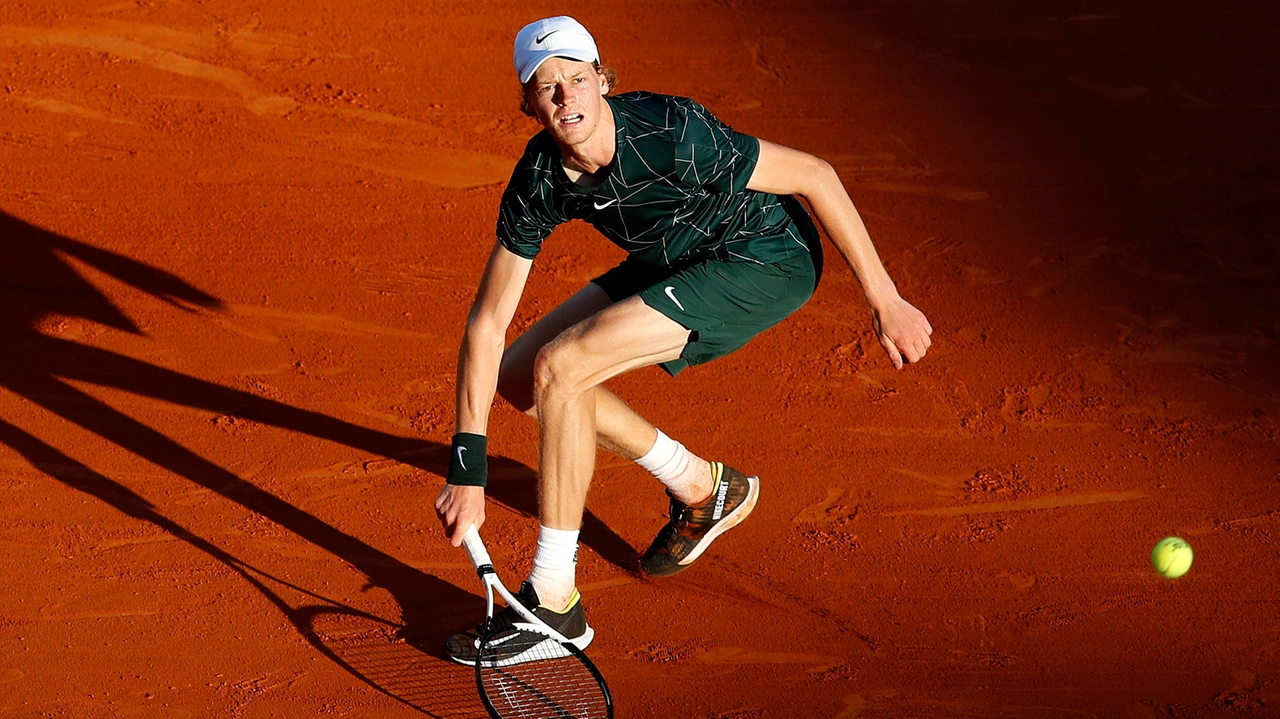 Atp di Montecarlo, Sinner e Musetti agli ottavi. Ko Sonego. La diretta