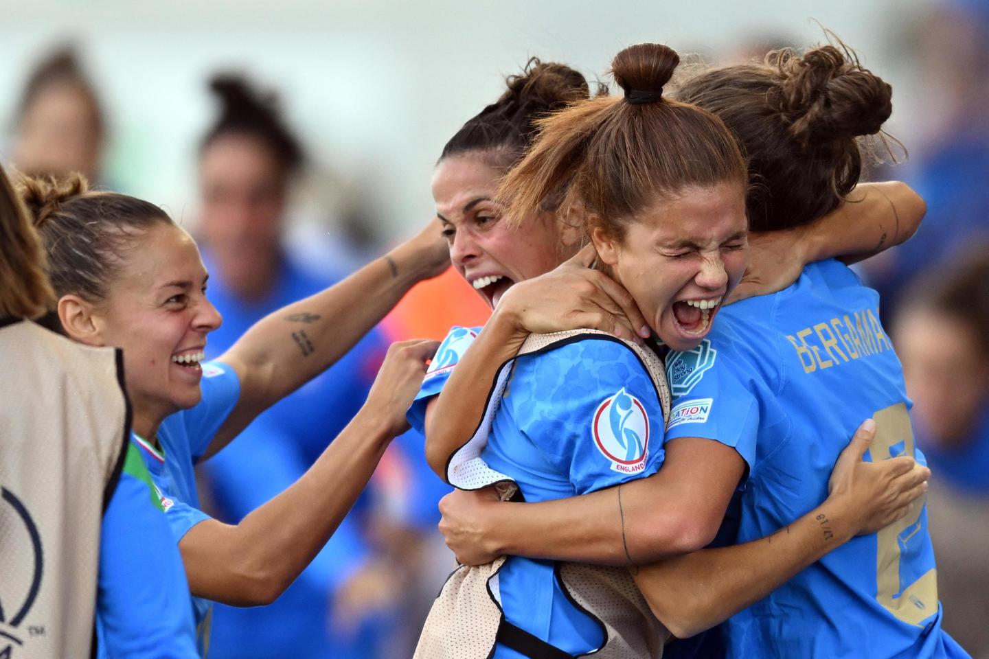 Italia Belgio In Tv E Diretta Testuale Dove Vedere Gli Europei Di Calcio Femminile