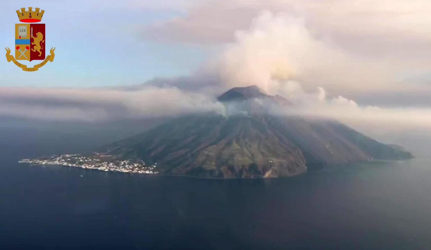 Eruzione Stromboli, Resta La Paura. Protezione Civile: Allerta Gialla